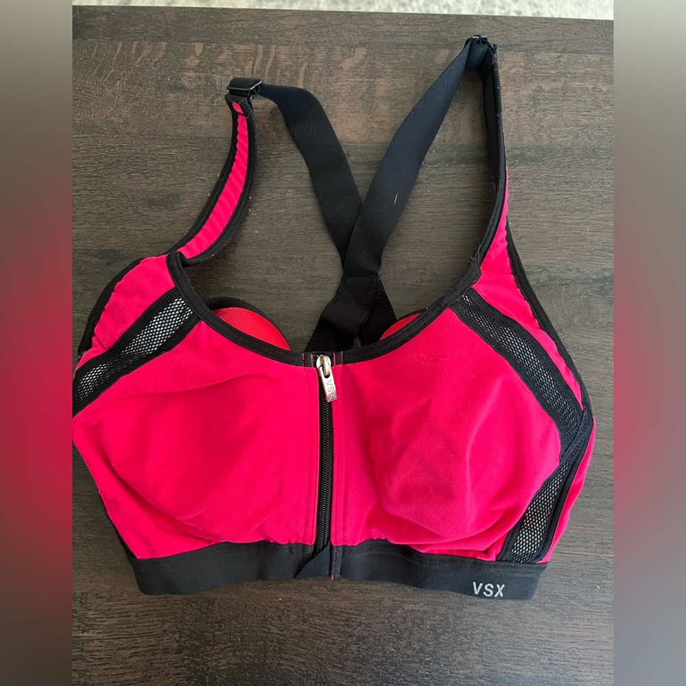 VSX sports bra